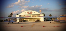 Hangar Hotel Texas - WWII Hangar Transformed Into A Hotel For Aviation Fans