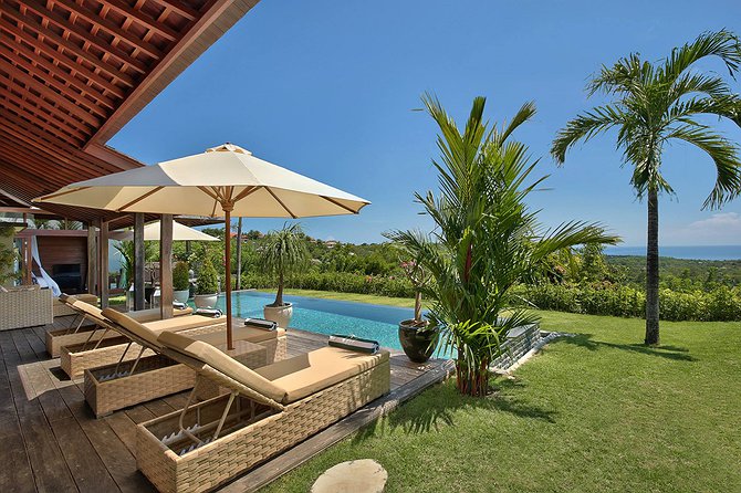 Hidden Hills Villas Bali Pool Garden