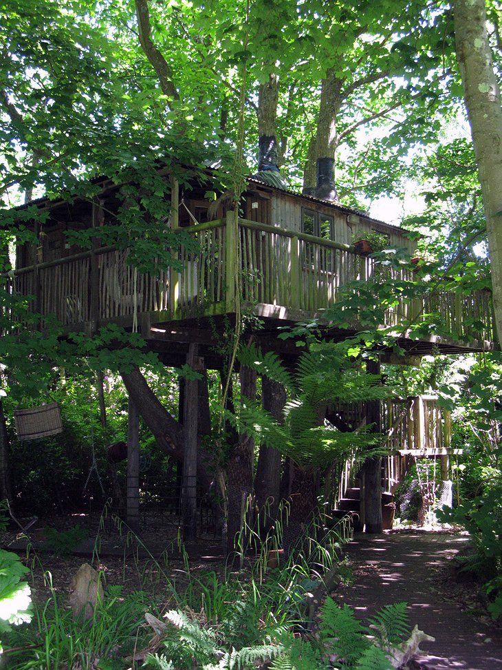 Castle Cottage Treehouse