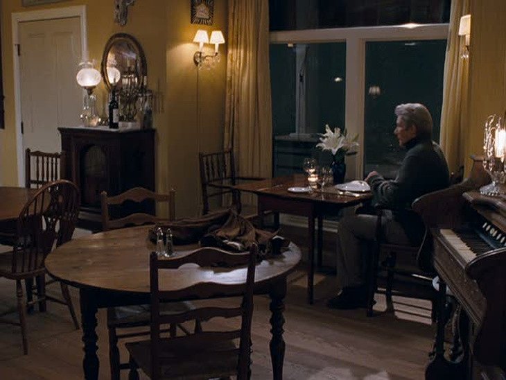 The Inn at Rodanthe dining room with Richard Gere