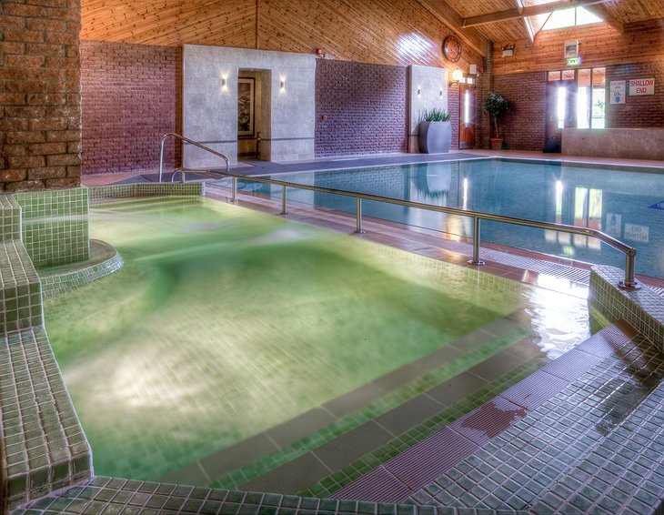 Auchrannie Resort pool with jacuzzi