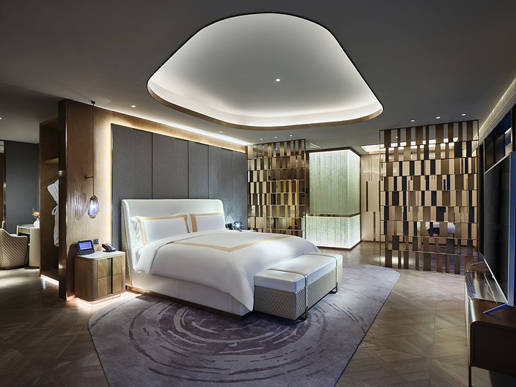 InterContinental Shanghai Wonderland Presidential Suite Bedroom