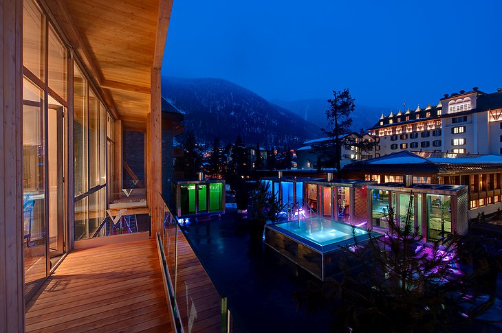 Backstage Hotel Zermatt Private Balcony with View on the Pool and Saunas