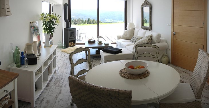 Paraqueira Loiba living room with view on the nature