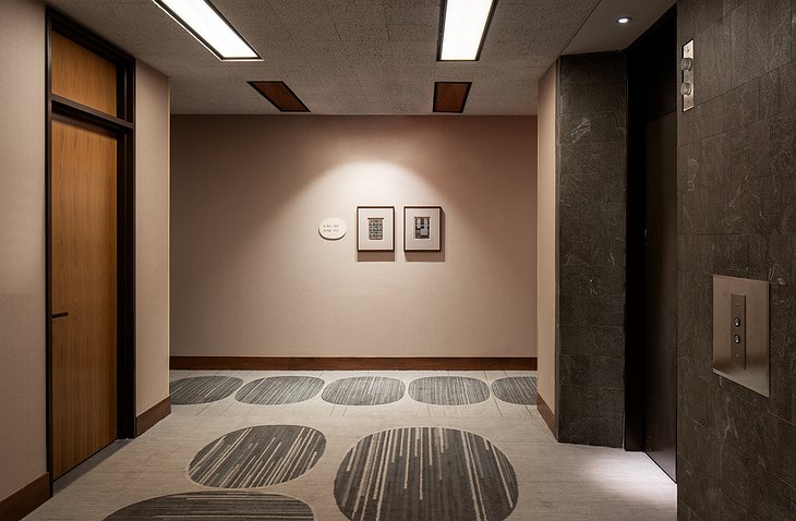 Hotel Marcel - Guest Floor Elevator Lobby