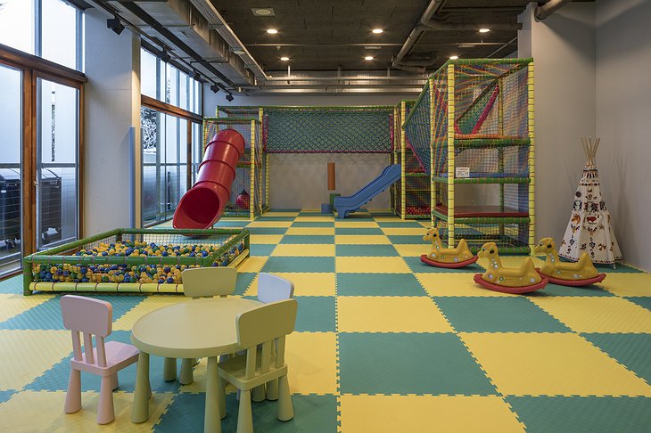 FRANZ ferdinand Mountain Resort Nassfeld Playground Room For Kids