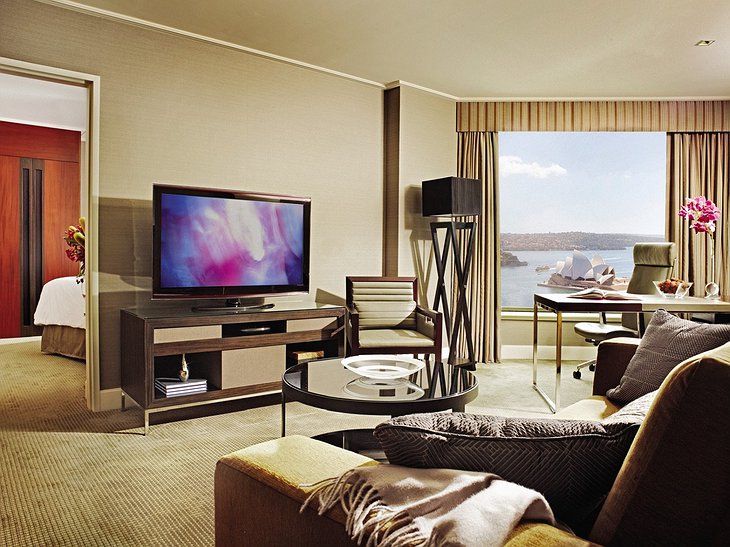 Four Seasons Sydney room with Opera House view
