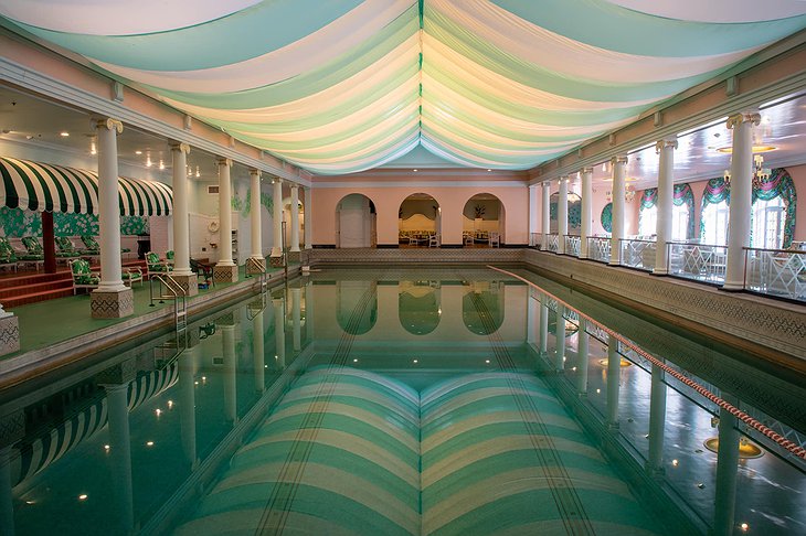 Greenbrier Hotel Spa Pool