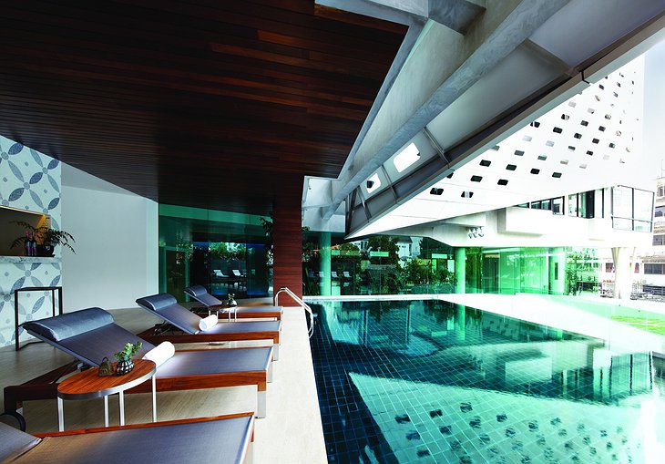 LIT Bangkok hotel pool