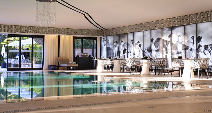 Hotel Metropole indoor swimming pool