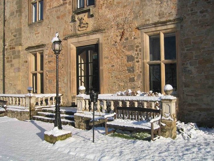 Walworth Castle snowy entrance