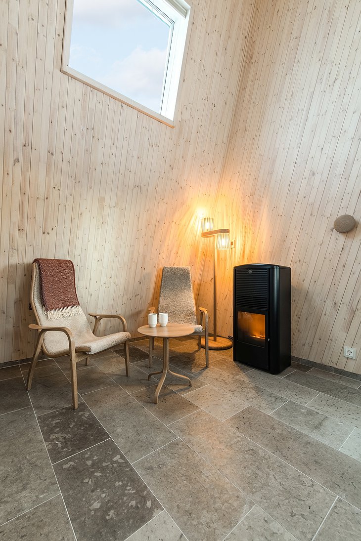Arctic Bath water cabin interior
