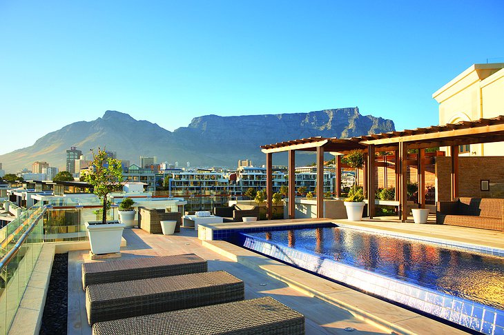 One&Only Cape Town rooftop pool