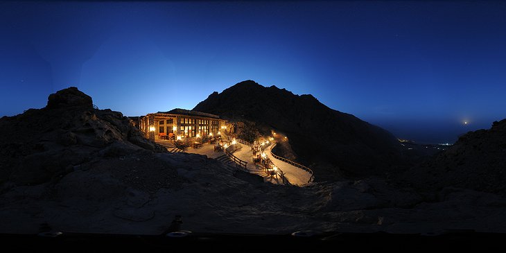 Restaurant on the top of the rocky hills of Oman at night