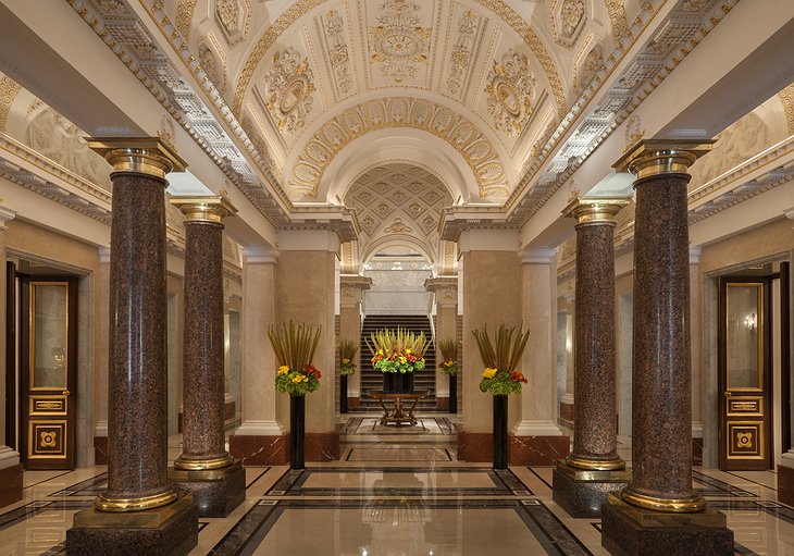 Four Seasons Hotel Lion Palace St. Petersburg hall