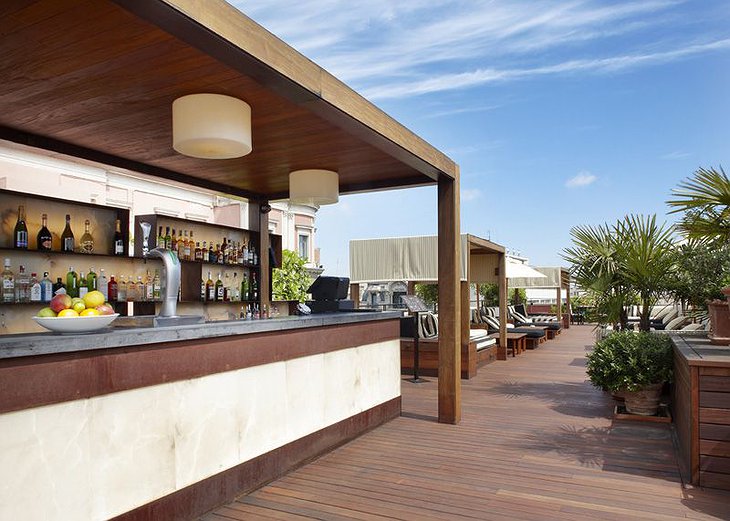 Hotel 1898 rooftop terrace bar