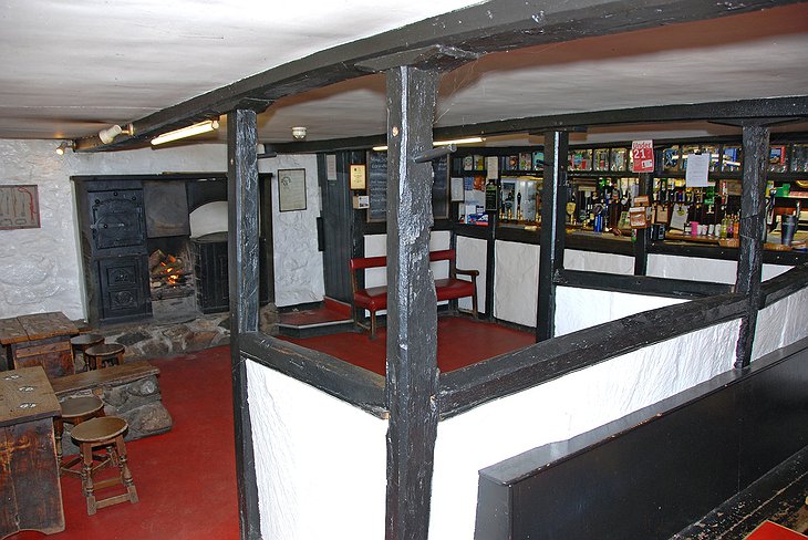 Old Dungeon Ghyll hotel bar