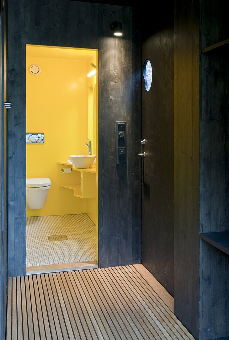 Juvet Landscape Hotel minimalist bathroom