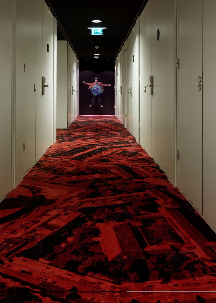 CitizenM Amsterdam corridor with red carpet