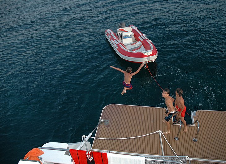 Jumping from the Sarah Cruise Venezia