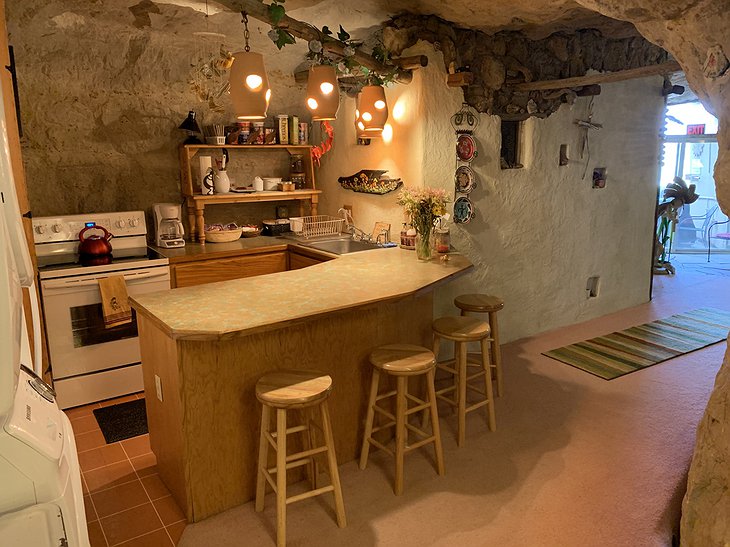 Kokopelli's Cave Hotel kitchen