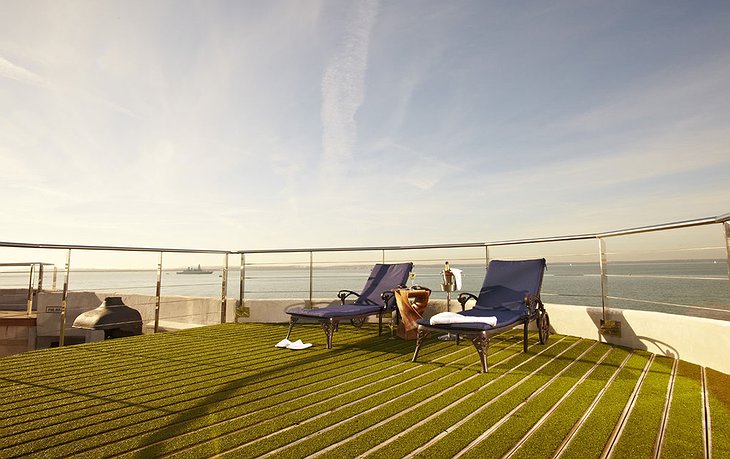Spitbank Fort rooftop terrace sunbathing