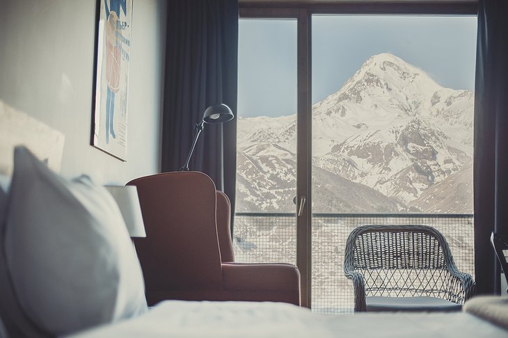 Rooms Hotel Kazbegi Bedroom with Mountain View
