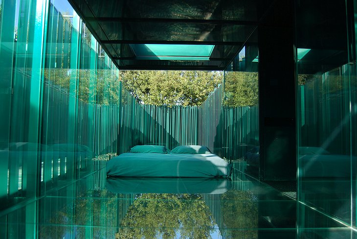 Les Cols Pavellons Glass Bedroom