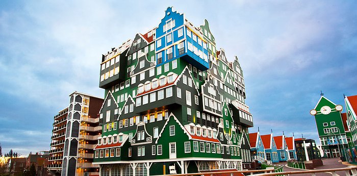 Inntel Hotels Amsterdam Zaandam - Colorful Copy-Paste Houses Stacked Up