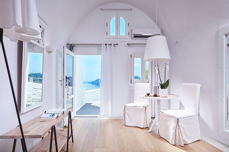 Superior suite with Aegean sea view