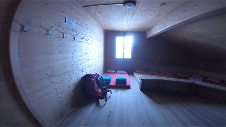 Mischabel Hut dormitory room