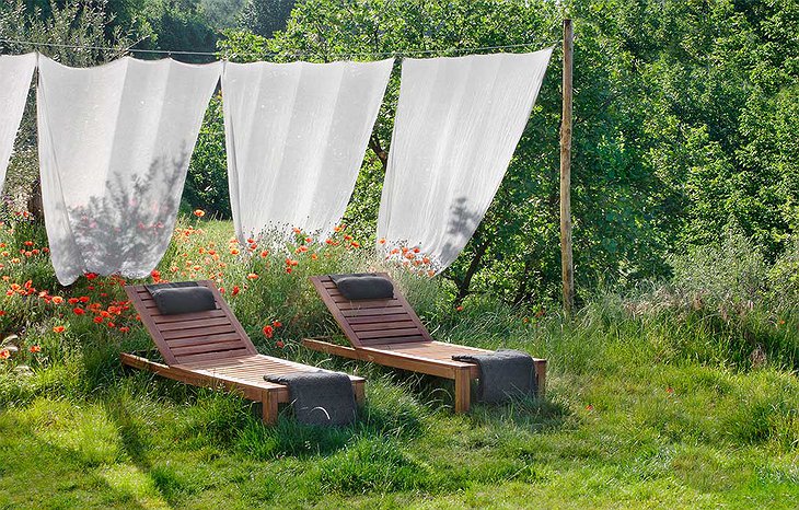 Graine & ficelle deck chairs in the nature