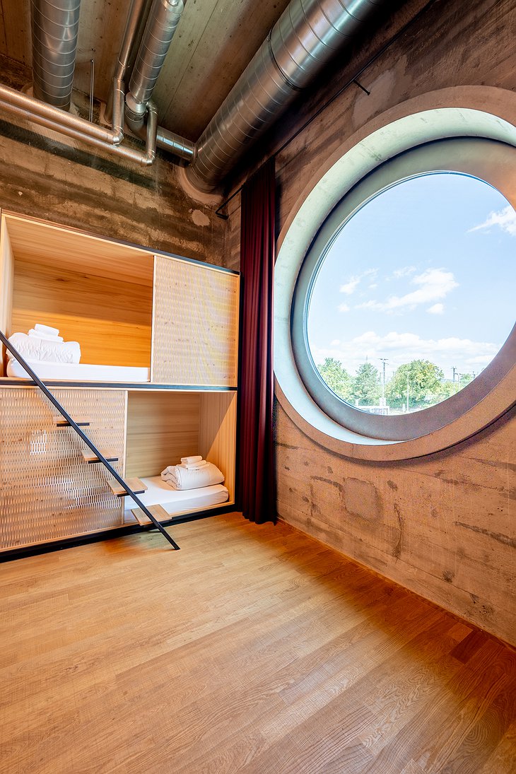 Silo Design & Boutique Hostel Basel Dorm Porthole Window