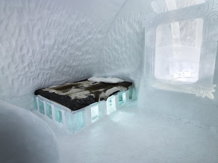 Freeze Frame suite in Ice Hotel Sweden