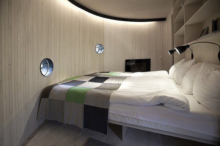 Bed in UFO tree house