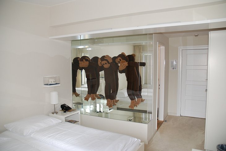 The three monkeys room