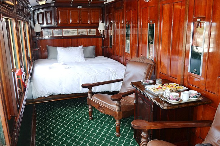 Santos Express Royal Suite double bed