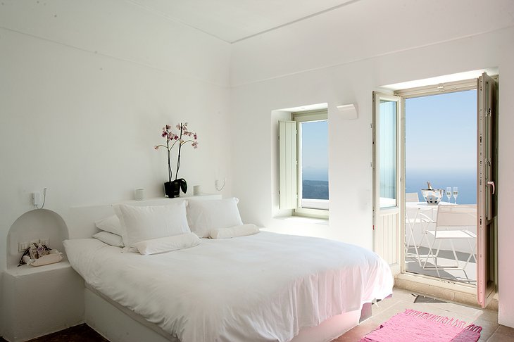 Grace Santorini deluxe room with balcony