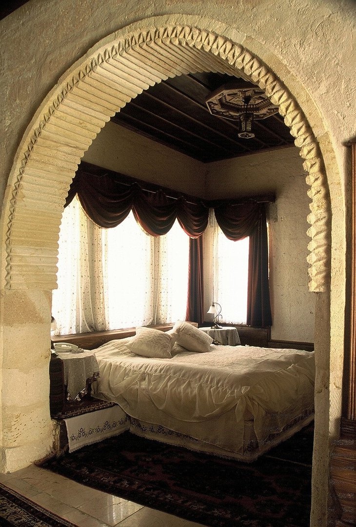 Traditional Turkish ornaments in the Gamirasu Cave Hotel room