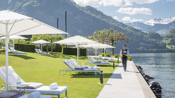 Park Hotel Vitznau Lakeside Loungers