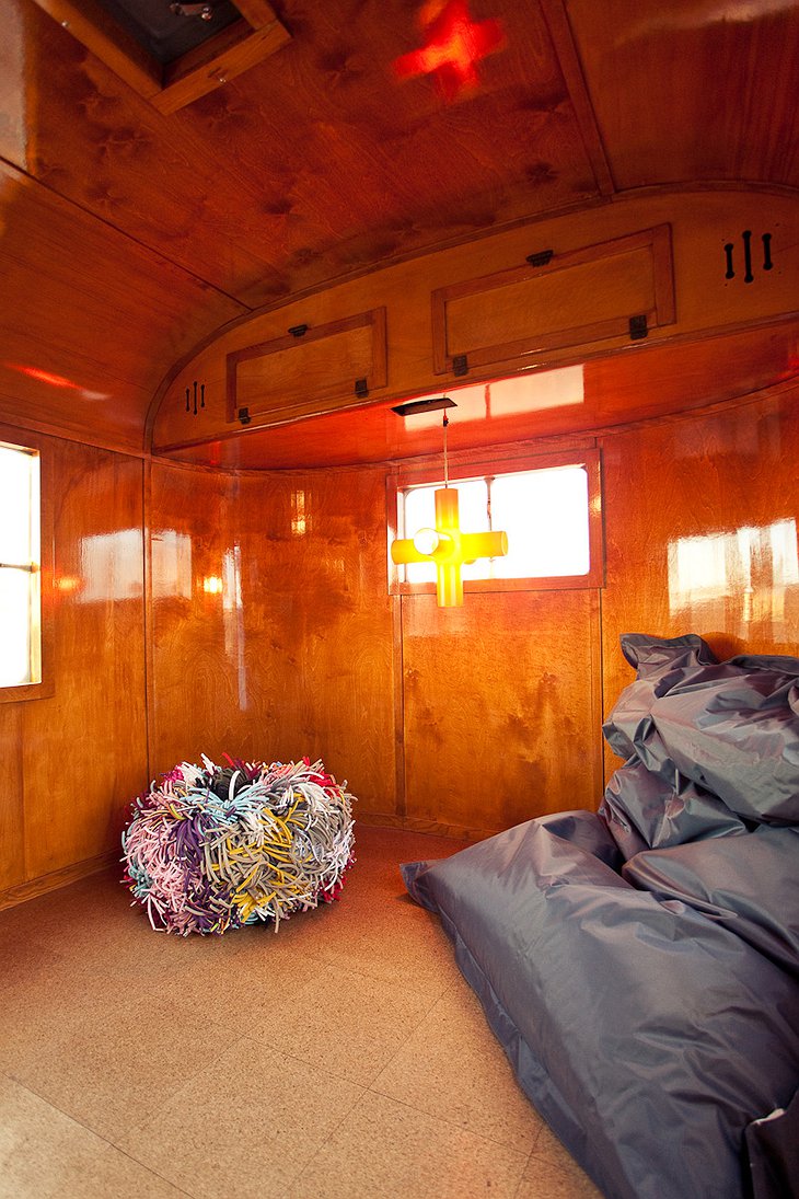 Kozy Coach trailer interior