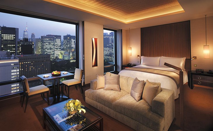 Peninsula Hotel Tokyo room with city view
