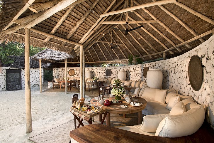 andBeyond Mnemba Island guest area