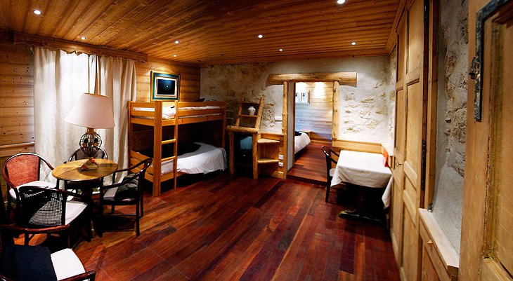 Hotel Arbez room with bunk beds