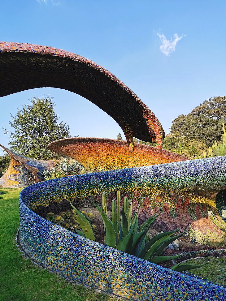 El Nido de Quetzalcóatl Garden Architecture