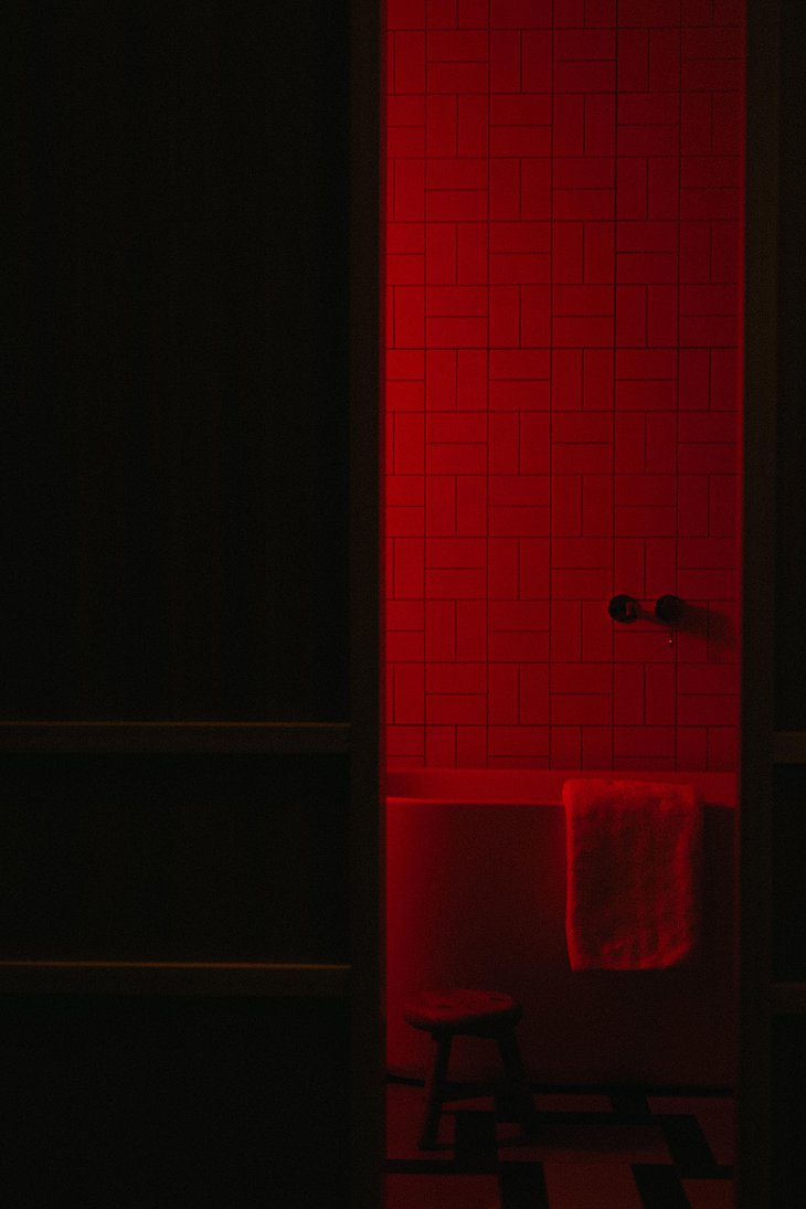 K5 Hotel Tokyo K5 Loft Red Light Bathroom