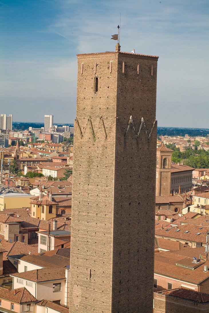 Prendiparte tower from above