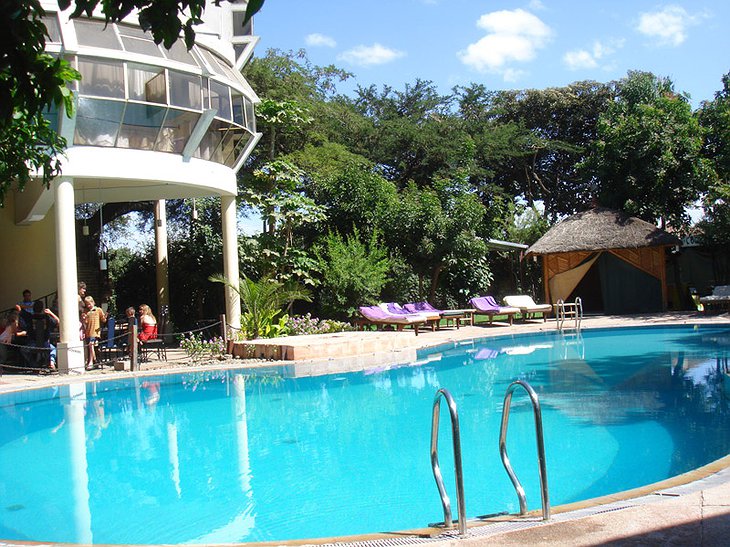 Safari Lodge Adama hotel swimming pool