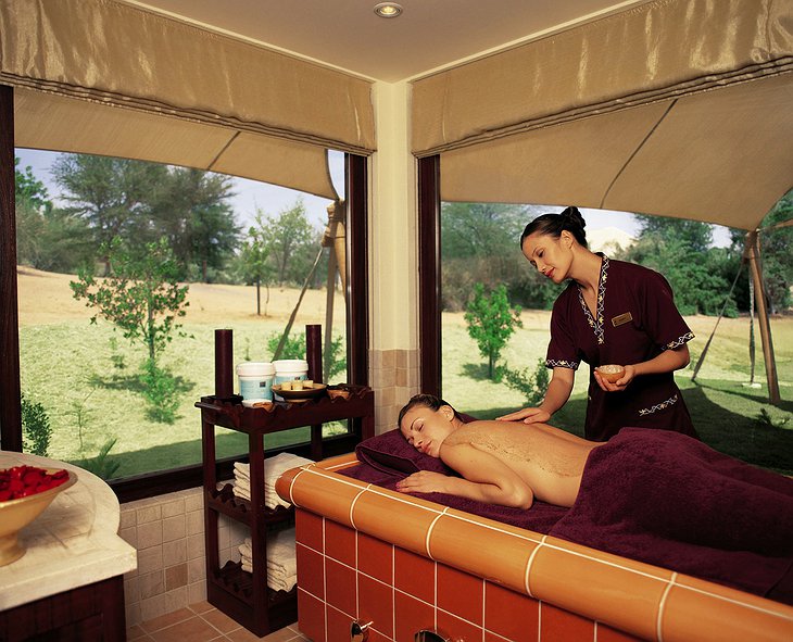 Al Maha Desert Resort massage in the spa