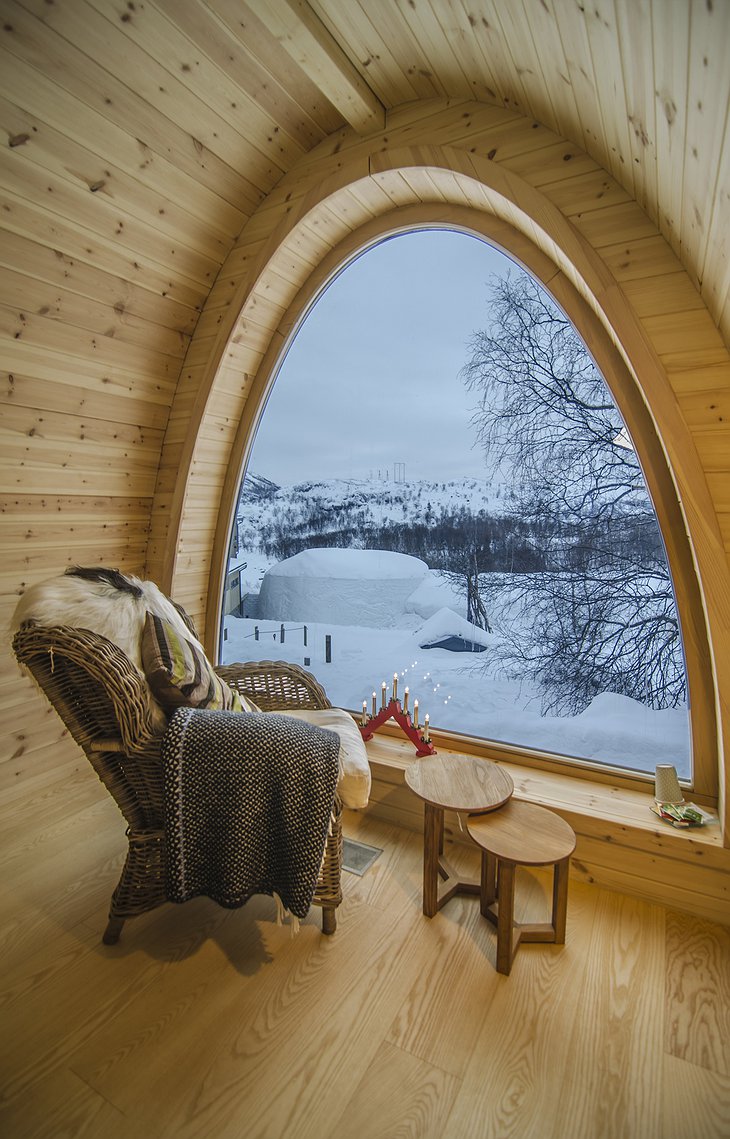 Gamme wooden cabin window nature views